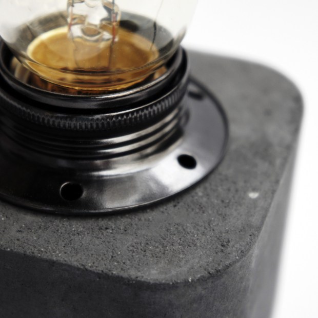 HALF 半嵌金屬圓角設計水泥燈 - 瀝青黑