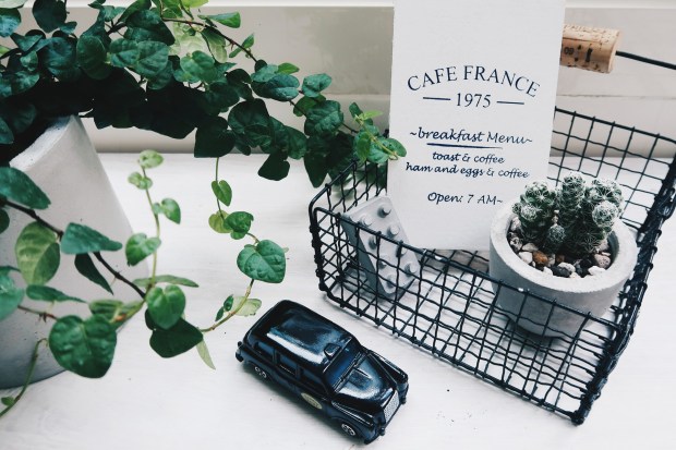 DIY 收納擺飾小黑鐵籃：居家佈置