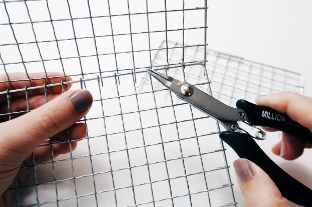 DIY 收納擺飾小黑鐵籃：製作過程