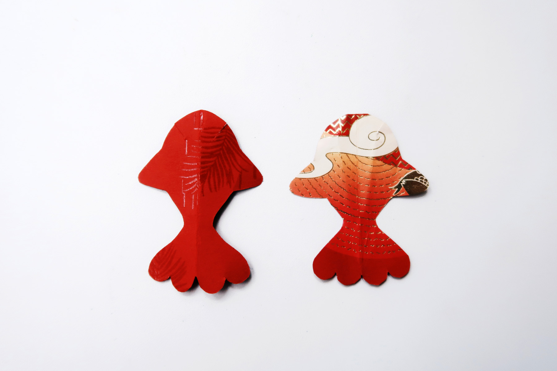 / 灰調 / DIY手作小教學：立體錦鯉紅包袋 - 剪下之雛形