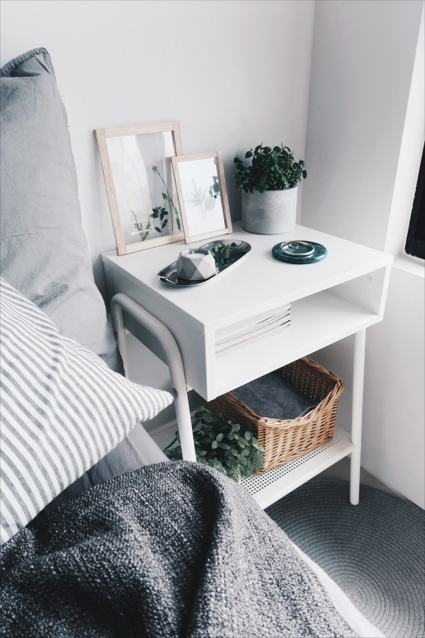 / 灰調 / DIY手作小教學：春天氣息・透明壓花掛畫