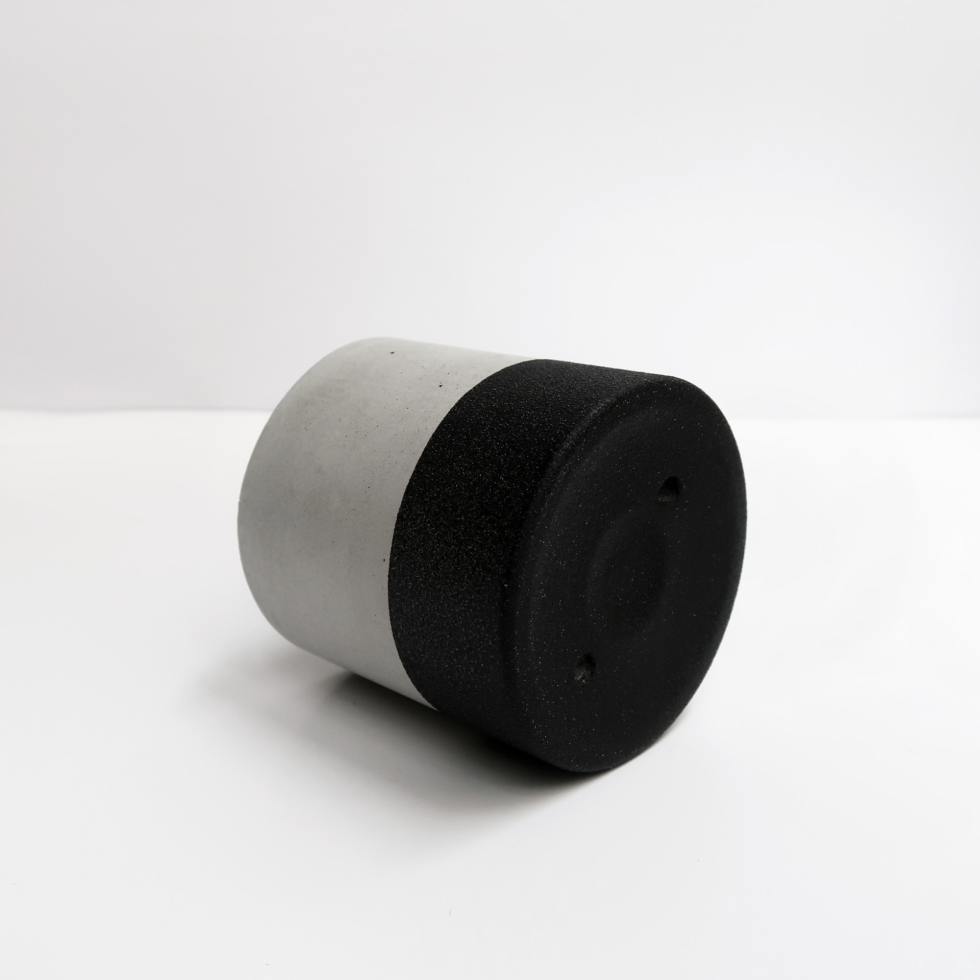 TEKTITE 黑隕石等圓水泥盆器