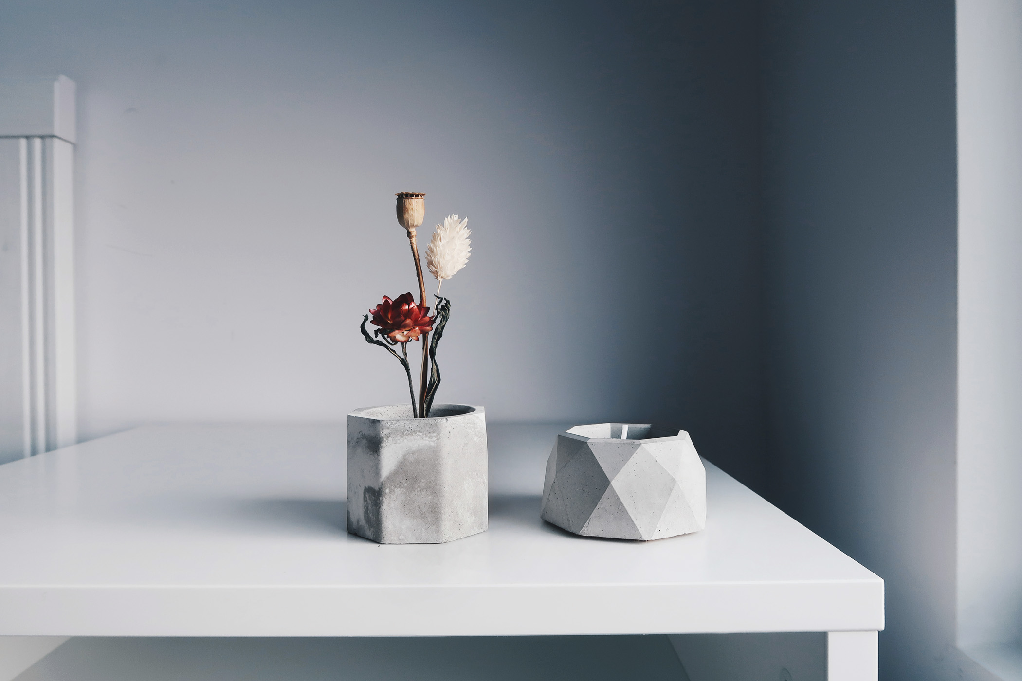 CENTENARY 百年紀念幾何黃銅水泥線香座・燭臺・花器