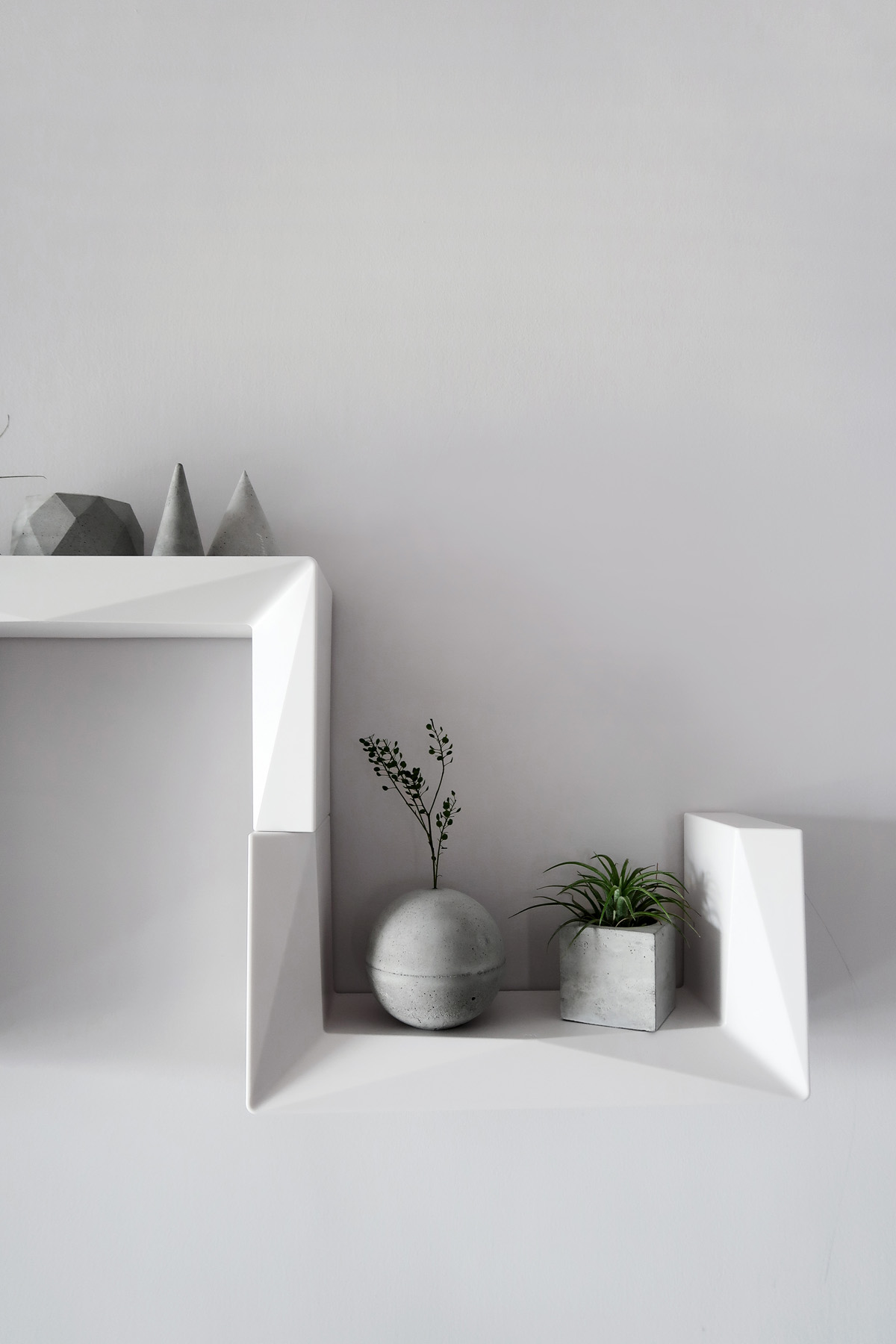 DIY 居家佈置 / 幾何美學・3M 無痕置物收納 x 灰調 MONOCHROME