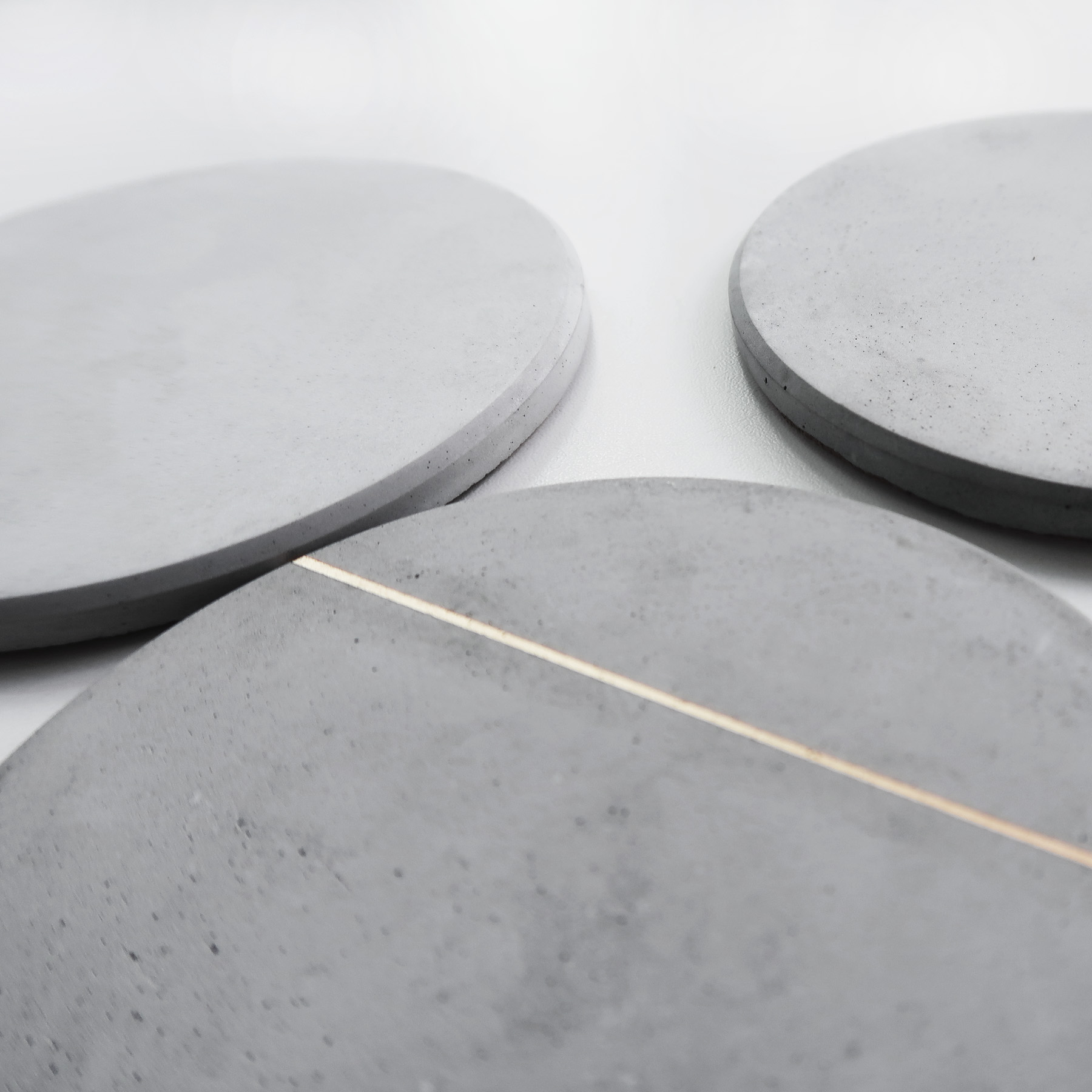 Concrete Design 大氣層灰白紋理水泥吸水圓墊・杯墊・飾品盤 - 倒角設計