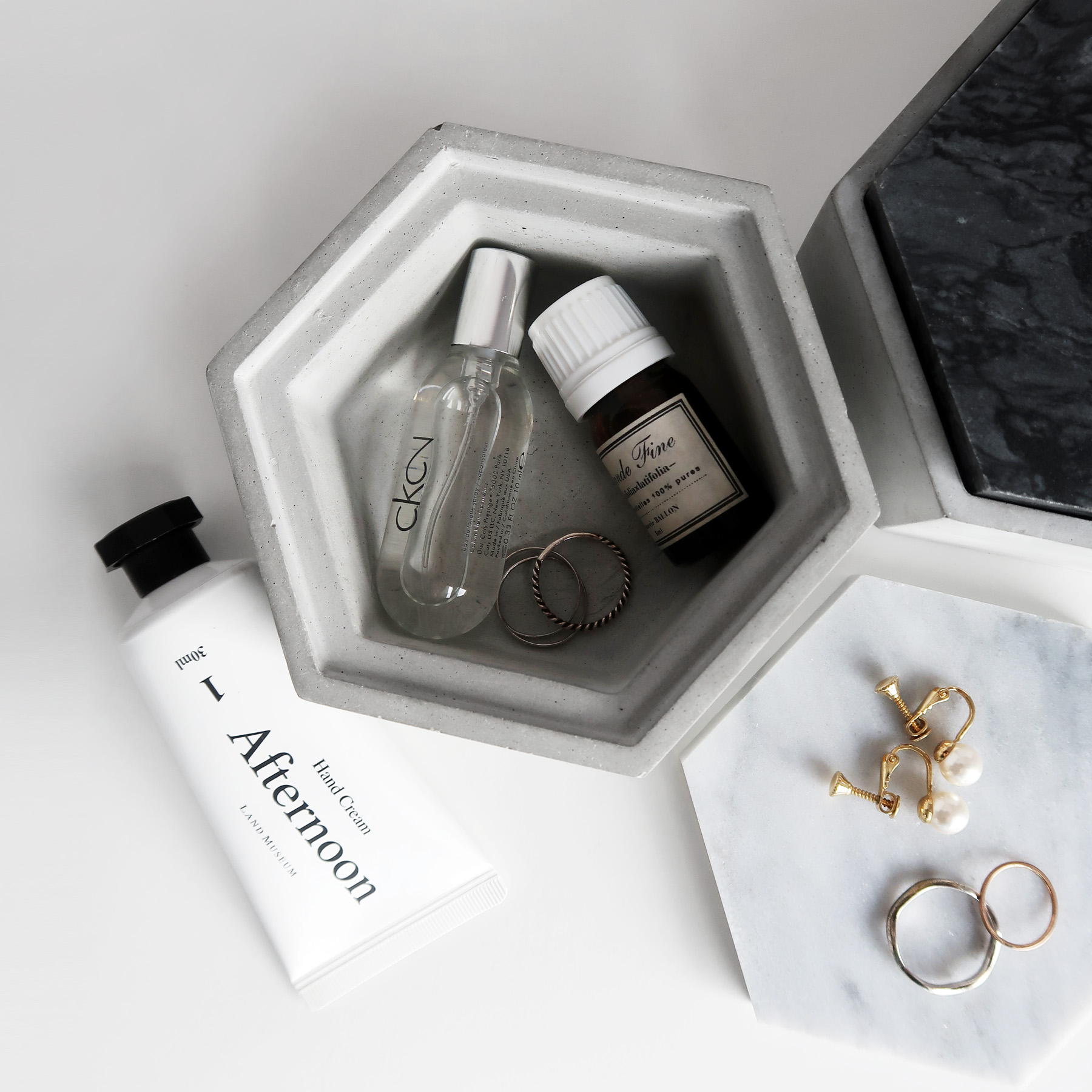 HOME DECOR 雲岩六角大理石蓋水泥收納容器・飾品盒・儲物盒