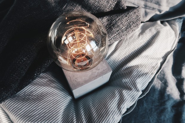 獨一無二方磚水泥燈實作