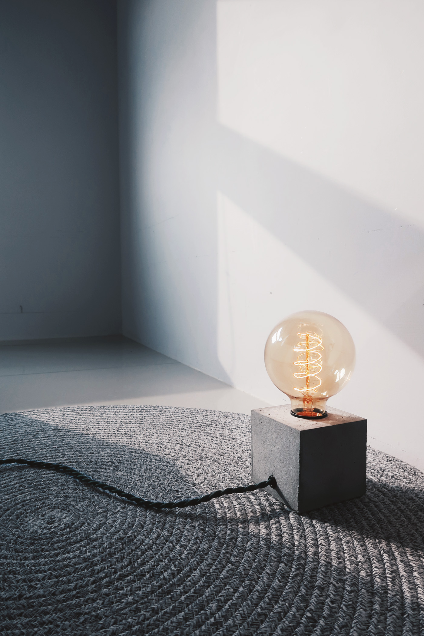 水泥手作課程:方磚水泥燈實作