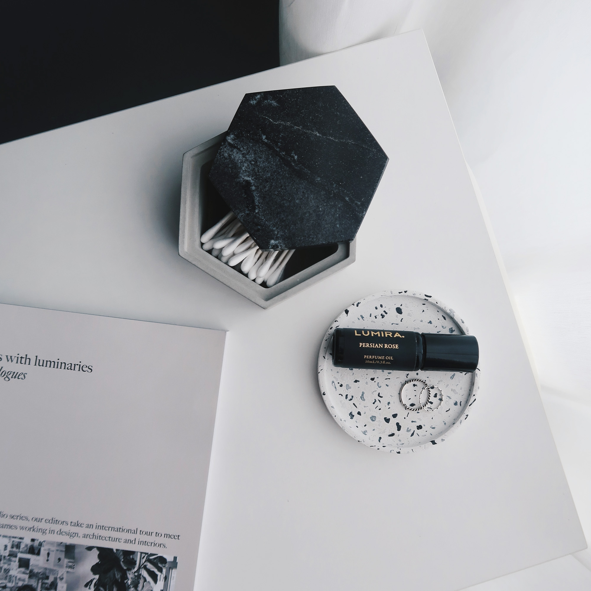 TERRAZZO 水磨石經典黑白水泥邊形小圓盤・收納盤・擴香盤