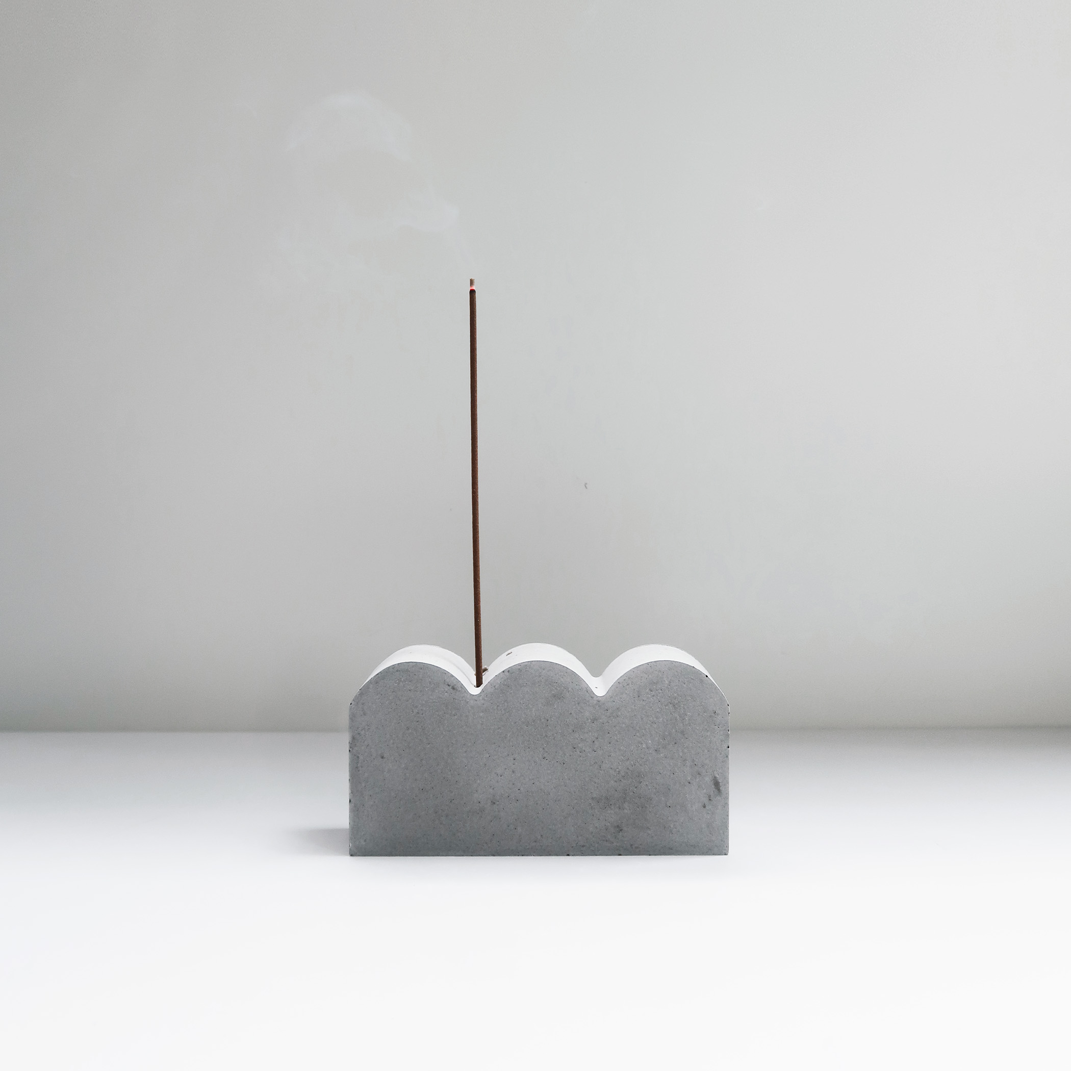 MOUNTAIN 小山水泥花器擺飾・擴香石・線香座