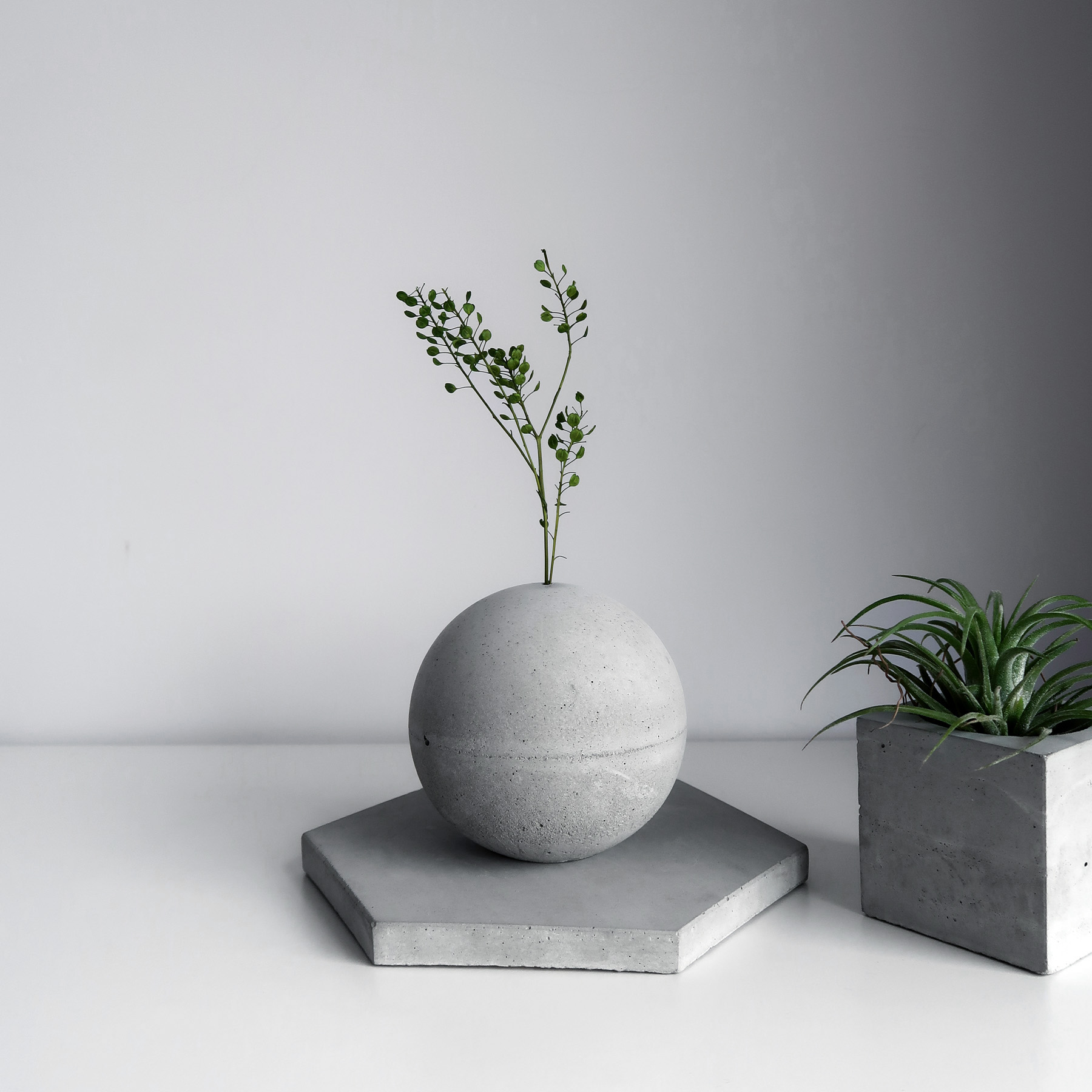 PLANET 小星球水泥花器・紙鎮・線香座